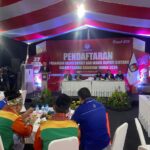 Pasangan Heri Jambri-Supranto Daftar ke KPU Sintang