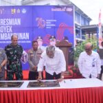 Bupati Sintang Resmikan 18 Proyek Tahun Anggaran 2023 dan 2024