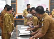 Kepala OPD Sintang Sepakati Perjanjian Kinerja 5 Tahun di Hadapan Bupati Bala