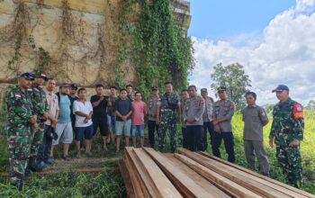 Respon Tuntutan Warga, DPRD Sintang Pastikan Material Titian Jembatan Ketungau II Sudah Disalurkan